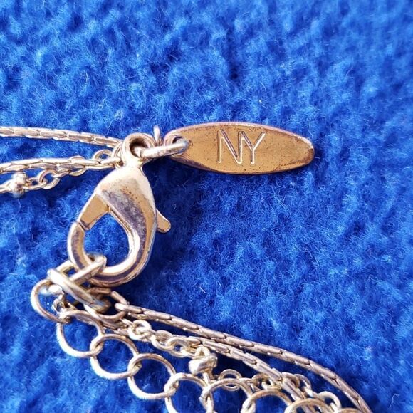 Lovely Red and Gold Necklace Bracelet Earrings Set - Picture 7 of 10